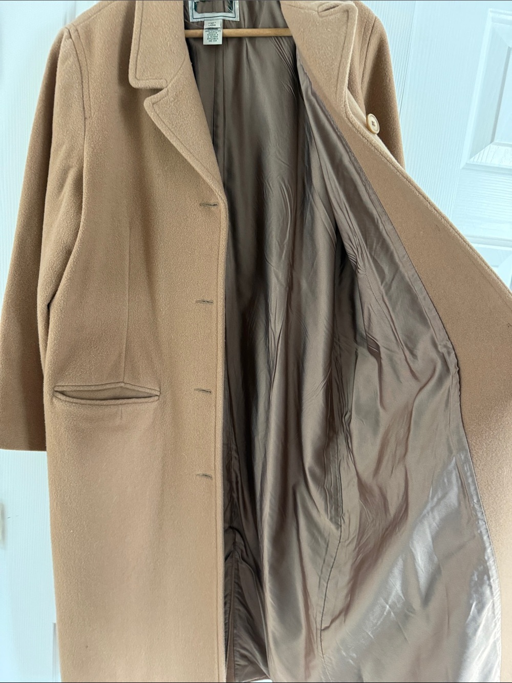 Llbean Women's Tan Camel Coat - Timeless Single-Breasted Design Rare - Picture 5 of 6